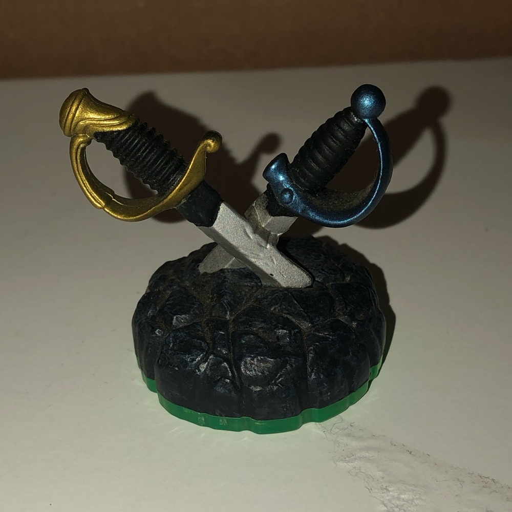 3/$20 Skylanders - Ghost Swords
